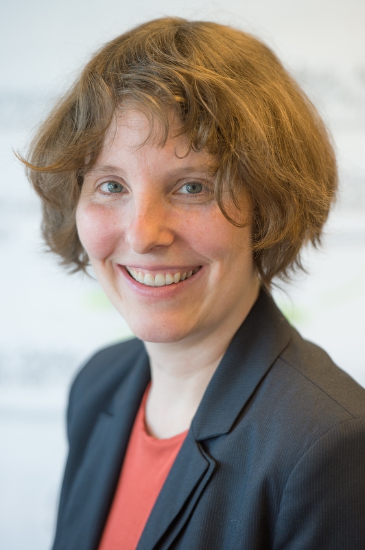 Portrait von Dr. Anke Bohn